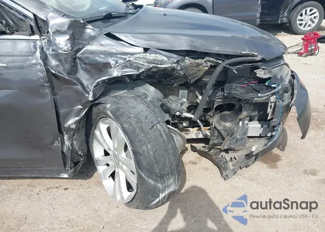 2016 Chrysler 200 Limited Platinum from USA, damaged, VIN 1C3CCCAB7GN178415